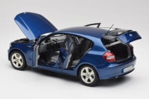 BMW 1 E87 Sydney Blu Kyosho 1:18 80430308600 Pressofusione — immagine 5 di 8