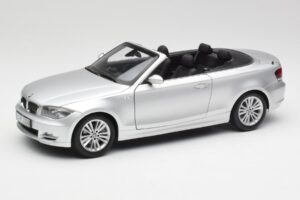 BMW 135i E88 Cabriolet Titan Argento Kyosho 1:18 80430427021 Pressofusione