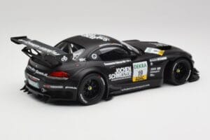 BMW Z4 E89 GT3 #19 Pixum C. Hurtgen / D. Baumann Spa 24 Hours Winner 2013 Minichamps 1:18 151132399 Pressofusione — immagine 2 di 6