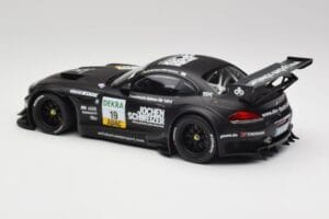 BMW Z4 E89 GT3 #19 Pixum C. Hurtgen / D. Baumann Spa 24 Hours Winner 2013 Minichamps 1:18 151132399 Pressofusione — immagine 5 di 6