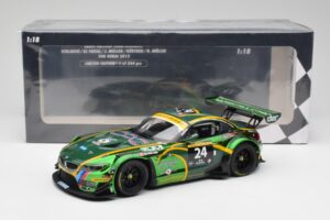 BMW Z4 E89 GT3 #24 Saudi Falcons K. Al Faisal / A. Binladen Dubai 24 Hours 2013 Minichamps 1:18 151132324 Pressofusione — immagine 6 di 6