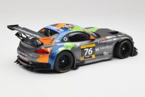 BMW Z4 E89 GT3 #76 Schubert Motorsport Dubai 24 Hours 2014 Minichamps 1:18 151142376 Pressofusione — immagine 2 di 6