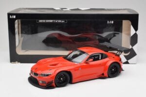 BMW Z4 E89 GT3 Rosso Minichamps 1:18 151122300 Pressofusione — immagine 6 di 6