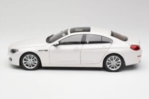 BMW 6 F06 Gran Coupe Mineral Bianco Paragon 1:18 80432218741 Pressofusione — immagine 4 di 8