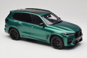 BMW X5 M G05 Competition Isle of Man Green GT Spirit 1:18 GT490 Resina — immagine 4 di 6