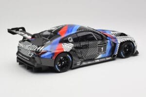 BMW M4 GT3 G82 #1 Test Version 2021 Minichamps 1:18 113222003 Pressofusione — immagine 3 di 8