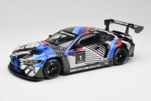 BMW M4 GT3 G82 #1 Test Version 2021 Minichamps 1:18 113222003 Pressofusione