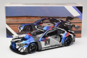 BMW M4 GT3 G82 #1 Test Version 2021 Minichamps 1:18 113222003 Pressofusione — immagine 8 di 8