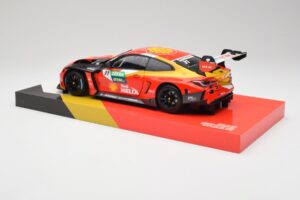 BMW M4 GT3 G82 #31 S. van der Linde Team Schubert DTM Champion 2022 Minichamps 1:18 113222331 Pressofusione — immagine 7 di 8
