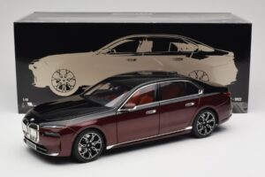 BMW i7 G70 Black & Red Metallic Minichamps 1:18 110023201 Pressofusione — immagine 8 di 8