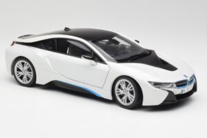 BMW i8 Crystal Bianco Paragon 1:18 80432336841 Pressofusione — immagine 6 di 8