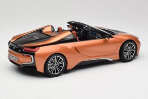 BMW i8 Roadster E-Rame Minichamps 1:18 80432454784 Pressofusione — immagine 2 di 6