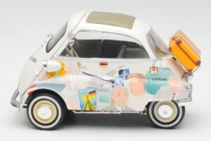 BMW Isetta 250 Revell 1:18 8828 Pressofusione — immagine 4 di 8