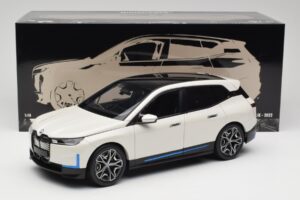 BMW iX Alpine White Minichamps 1:18 110023102 Pressofusione — immagine 8 di 8