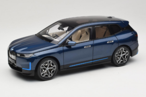 BMW iX Blue Metallic Minichamps 1:18 110023100 Pressofusione