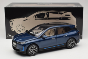 BMW iX Blue Metallic Minichamps 1:18 110023100 Pressofusione — immagine 8 di 8