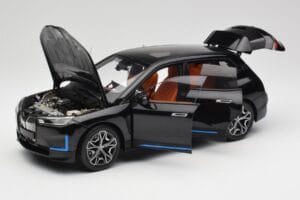 BMW iX Sapphire Black Minichamps 1:18 110023101 Pressofusione — immagine 2 di 8