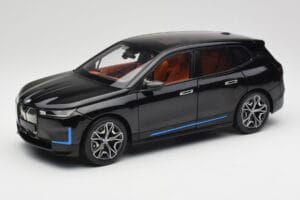 BMW iX Sapphire Black Minichamps 1:18 110023101 Pressofusione