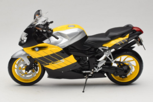 BMW K1200S Giallo Nero Minichamps 1:10 80430309224 Pressofusione — immagine 4 di 8