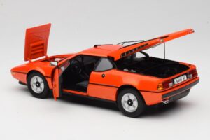 BMW M1 Arancione Minichamps 1:18 80432411549 Pressofusione — immagine 5 di 8