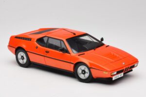BMW M1 Arancione Minichamps 1:18 80432411549 Pressofusione — immagine 6 di 8