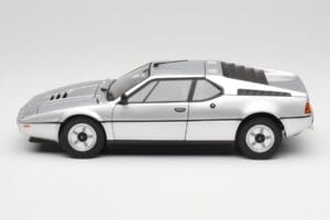 BMW M1 Argento Metallizzato Norev 1:18 183226 Pressofusione — immagine 4 di 8