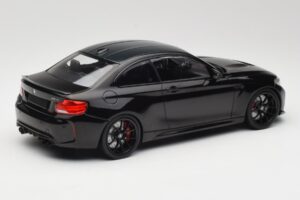 BMW M2 CS F87 Nero Metallic con cerchi neri Minichamps 1:18 155021026 Pressofusione — immagine 2 di 6