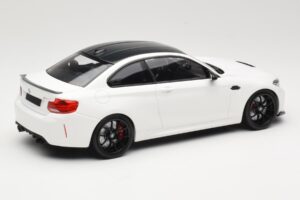 BMW M2 CS F87 Bianco con cerchi neri Minichamps 1:18 155021025 Pressofusione — immagine 2 di 6
