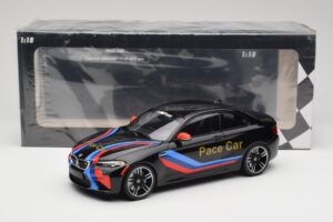 BMW M2 F87 Pace Car Minichamps 1:18 155026106 Pressofusione — immagine 6 di 6
