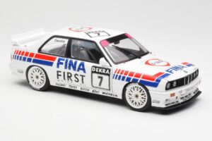 BMW M3 E30 #7 Fina J. Cecotto DTM 1992 AUTOart 1:18 89246 Pressofusione — immagine 5 di 7