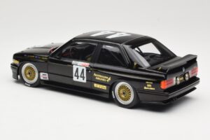 BMW M3 E30 JPS Team BMW #44 J. Richards / T. Longhurst Class Winners Bathurst 1000 1987 Minichamps 1:18 155872044 Pressofusio — immagine 5 di 6