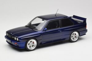 BMW M3 E30 Macau Blue IXO 1:18 18CMC122 Pressofusione