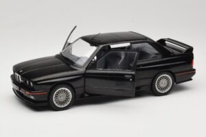 BMW M3 E30 Sport Evo Nero Solido 1:18 S1801501 Pressofusione — immagine 2 di 8