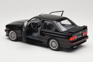 BMW M3 E30 Sport Evo Nero Solido 1:18 S1801501 Pressofusione — immagine 5 di 8