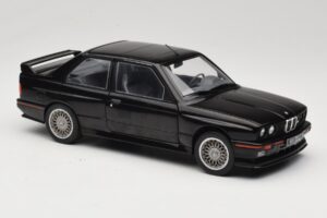 BMW M3 E30 Sport Evo Nero Solido 1:18 S1801501 Pressofusione — immagine 6 di 8