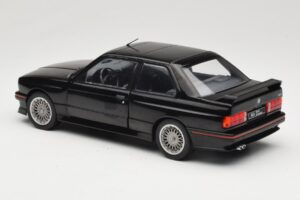 BMW M3 E30 Sport Evo Nero Solido 1:18 S1801501 Pressofusione — immagine 7 di 8