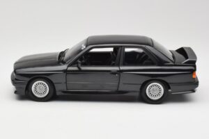 BMW M3 E30 Black Metallic Minichamps 1:18 180020306 Pressofusione — immagine 4 di 8