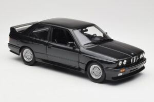 BMW M3 E30 Black Metallic Minichamps 1:18 180020306 Pressofusione — immagine 6 di 8