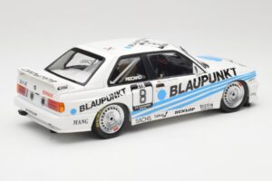 BMW M3 E30 Team Schnitzer #8 O. Manthey DTM 1988 Minichamps 1:18 155882008 Pressofusione — immagine 2 di 6