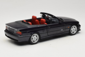 BMW M3 E36 Cabriolet Techno Violet UT Models 1:18 180022330 Pressofusione — immagine 3 di 8