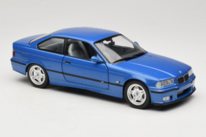 BMW M3 E36 Blue Metallic UT Models 1:18 20467 Pressofusione — immagine 6 di 8