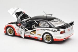 BMW M3 E36 GTR #0 B. Auberlen / M. Simo / P. Cunningham Daytona 24 Hours 1998 UT Models 1:18 39816 Pressofusione — immagine 5 di 8