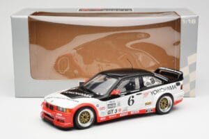 BMW M3 E36 GTR #0 B. Auberlen / M. Simo / P. Cunningham Daytona 24 Hours 1998 UT Models 1:18 39816 Pressofusione — immagine 8 di 8