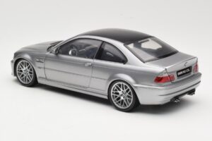 BMW M3 E46 CSL Argento Kyosho 1:18 08506S Pressofusione — immagine 7 di 8