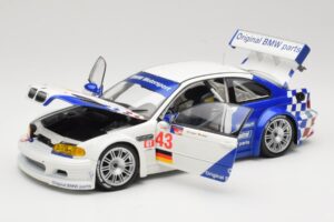BMW M3 E46 GTR #24 D. Muller / J. Muller / H.-J. Stuck ALMS 2001 Minichamps 1:18 80430139184 Pressofusione — immagine 2 di 8