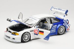 BMW M3 E46 GTR #42 J. Lehto / J. Muller ELMS 2001 Minichamps 1:18 100012192 Pressofusione — immagine 2 di 8