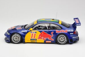 BMW M3 E46 GTR #11 Red Bull Interlagos 2005 AUTOart 1:18 80645 Pressofusione — immagine 3 di 6