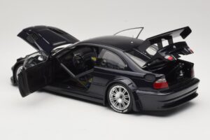 BMW M3 E46 GTR Street Carbon Black Minichamps 1:18 80430152552 Pressofusione — immagine 5 di 8