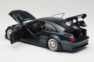 BMW M3 E46 GTR Street Emerald Green Minichamps 1:18 80430396025 Pressofusione — immagine 5 di 8