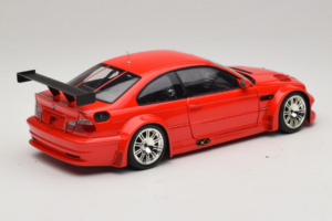 BMW M3 E46 GTR Street Rosso Minichamps 1:18 100012101 Pressofusione — immagine 3 di 8
